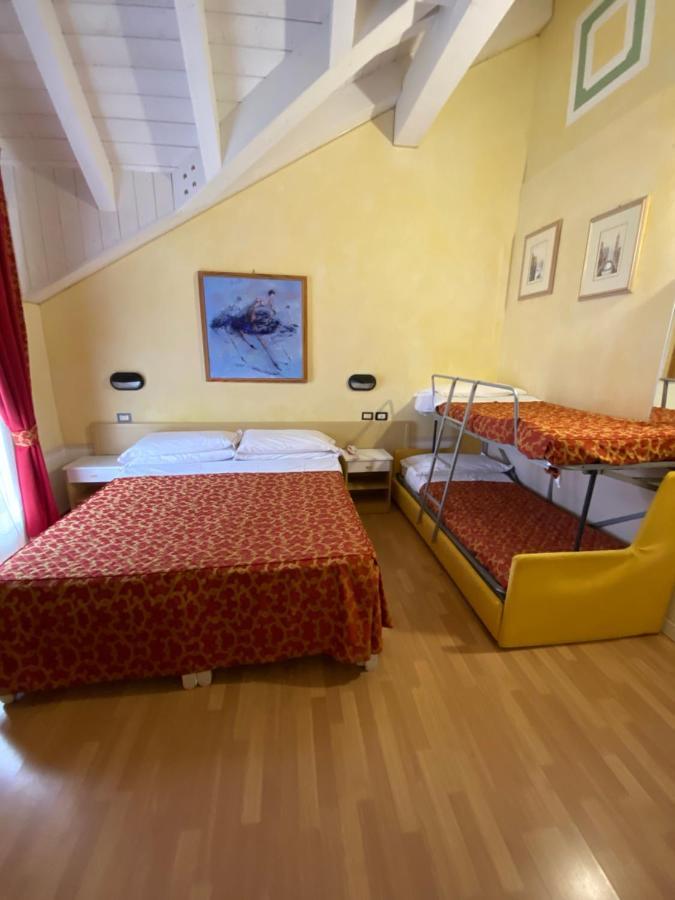 Hotel Montepizzo Lizzano In Belvedere Exterior foto